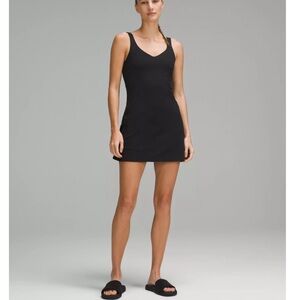lululemon Align™ Dress	
Black	
Size: 8